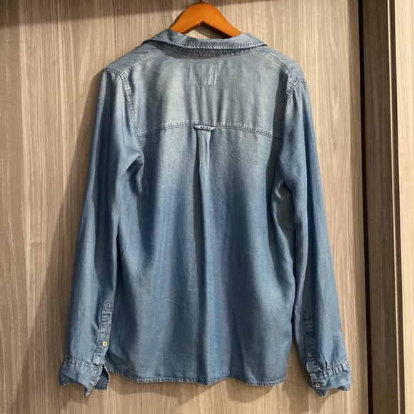 Abercrombie & Fitch lace-up denim shirt, size medium, very good condition. - Picture 2 of 4